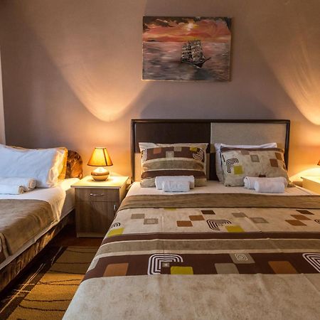 Adriana Apartments تْشيرسيك نوفي المظهر الخارجي الصورة